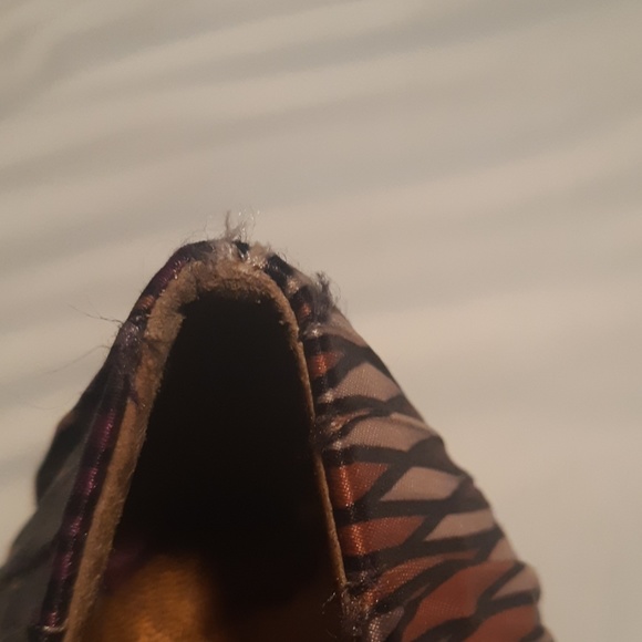 Nine West multi colored fabric heels - Picture 8 of 8